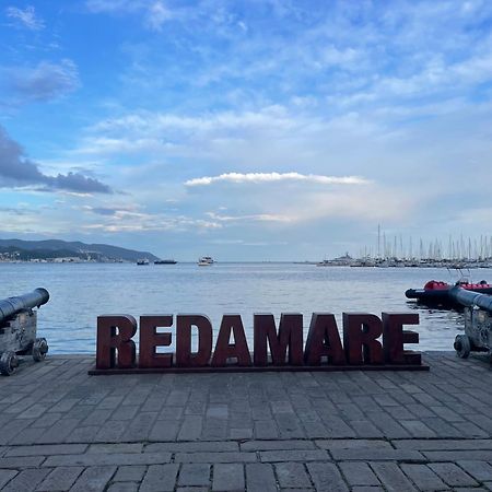 Appartamento Con Parcheggio Vicino Alla Stazione E Centro La Spezia Exterior photo